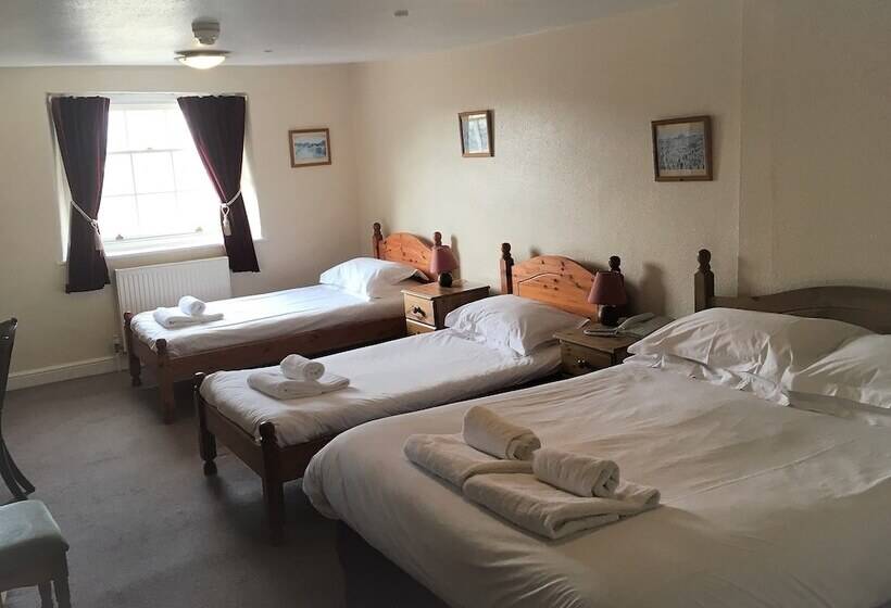 فندق The White Hart