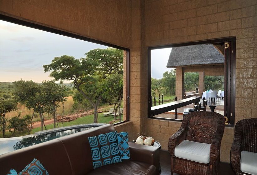 ホテル Zwahili Game Lodge & Spa
