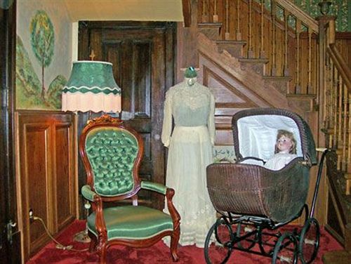 Isadoras Bed And Breakfast