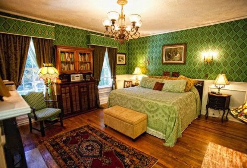 Melange Bed And Breakfast