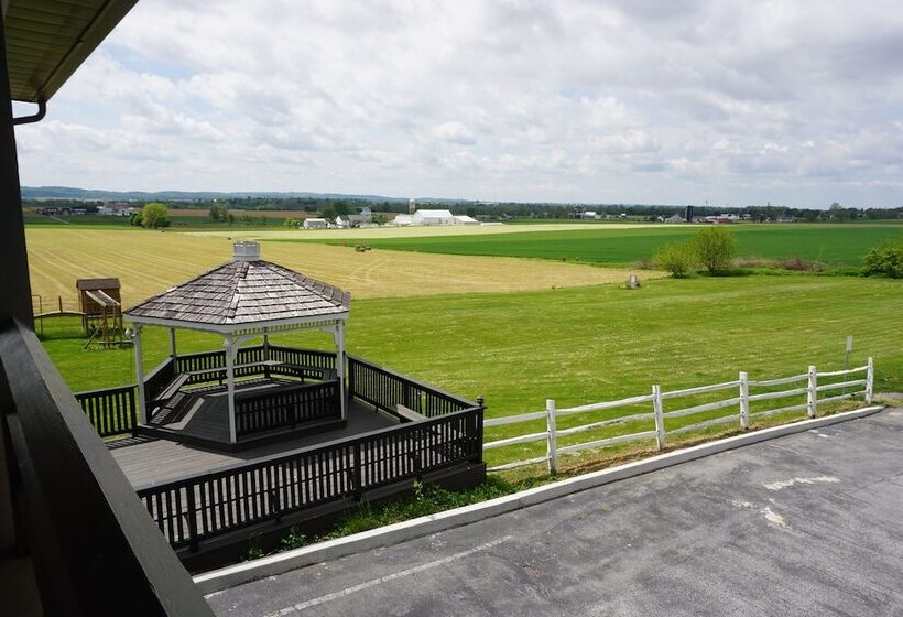 فندق على الطريق Harvest Drive Family Inn  Renovated Rooms