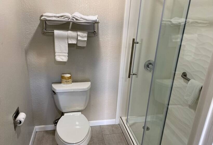 فندق على الطريق North Bay Inn Santa Rosa