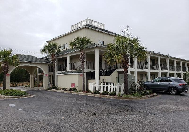 מוטל Peach Tree Inn