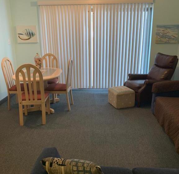 モーテル Roman Holiday Resort