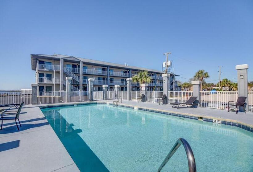 فندق على الطريق Seabreeze Inn  Fort Walton