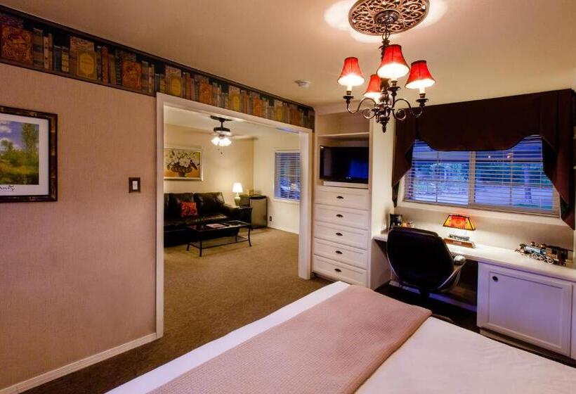 فندق على الطريق Strawberry Valley Inn