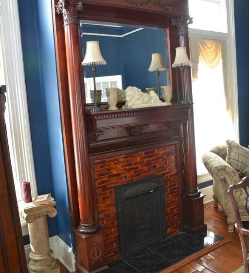 Page House Bed And Breakfast