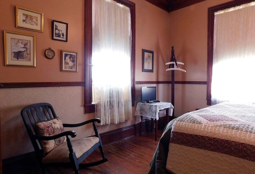 Pensacola Victorian Bed & Breakfast