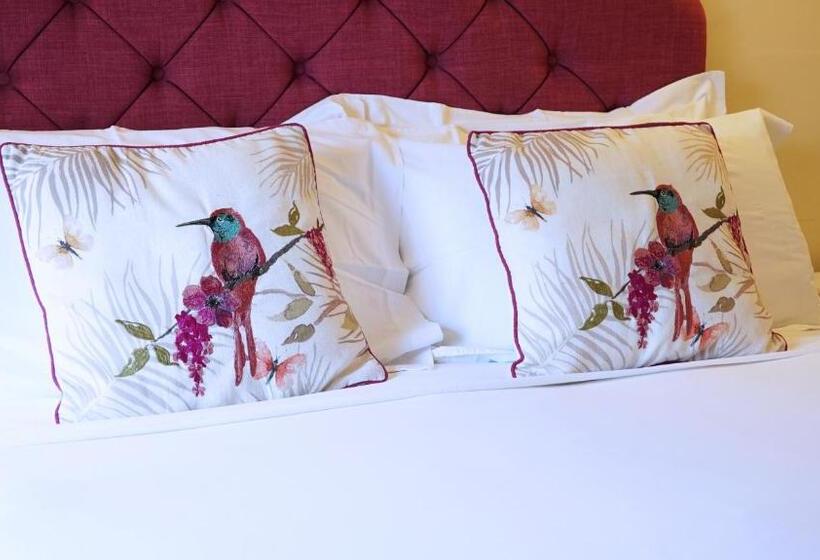 Пансион 23 St Mary's