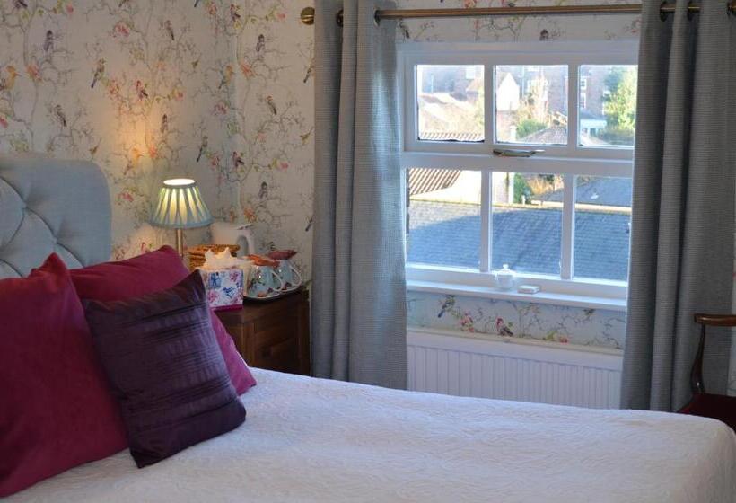 Пансион 23 St Mary's