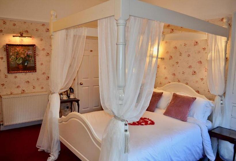 Пансион 23 St Mary's