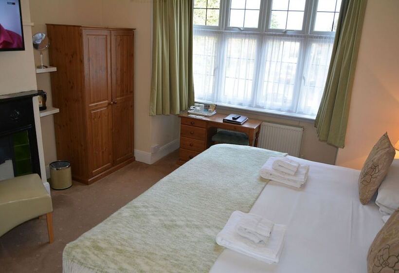 ペンション Ashlea Guest House