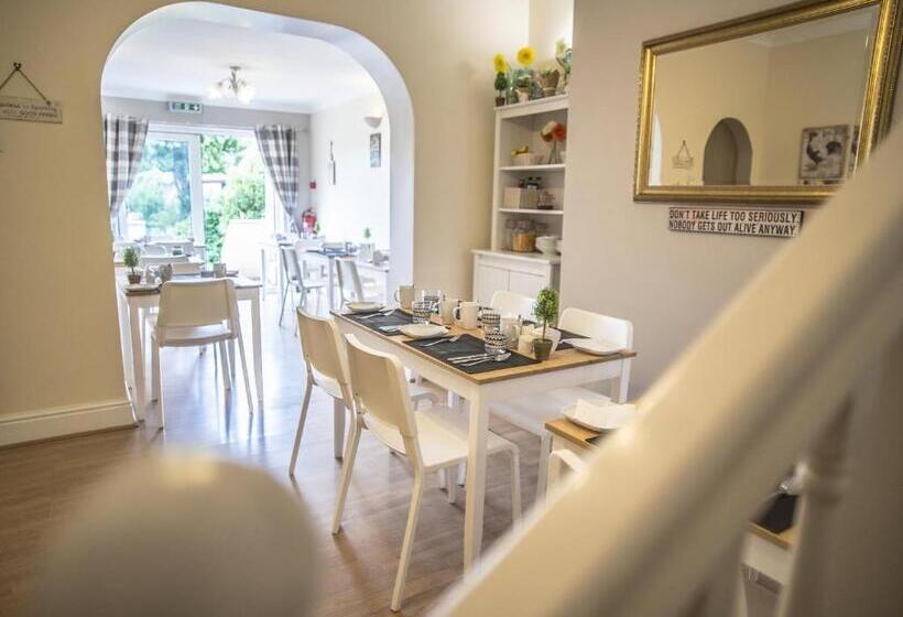 Пансион Baytrees