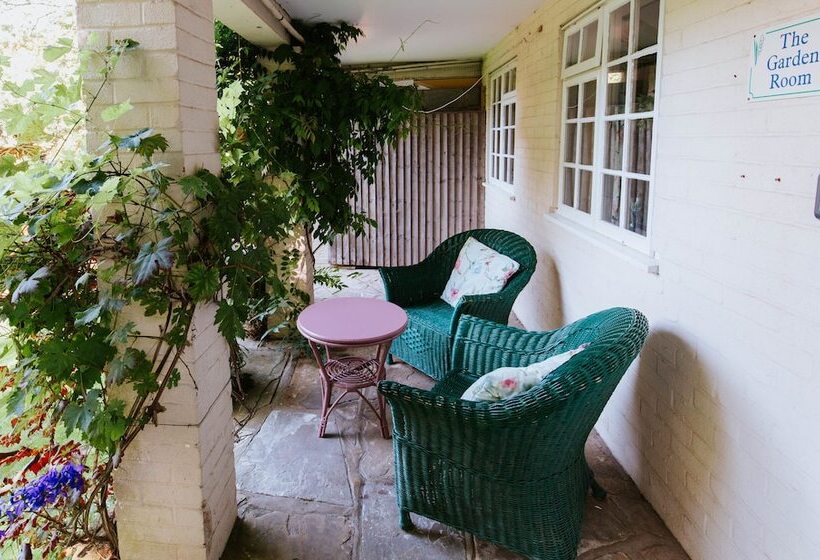 Пансион Bluebell House