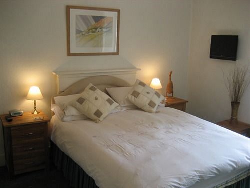 بنسيون Brookhouse Guest House