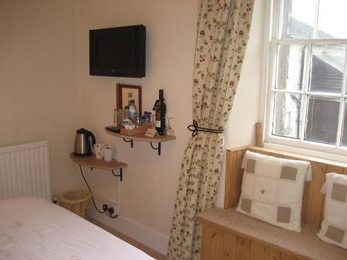 بنسيون Brookhouse Guest House