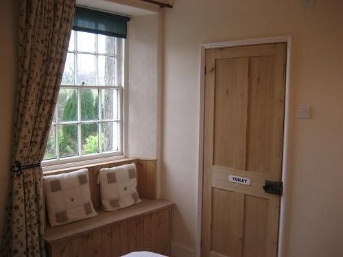 بنسيون Brookhouse Guest House