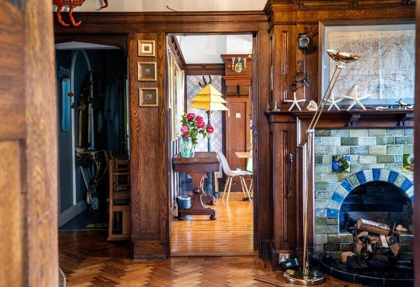 Пансион Cairn Bay Lodge