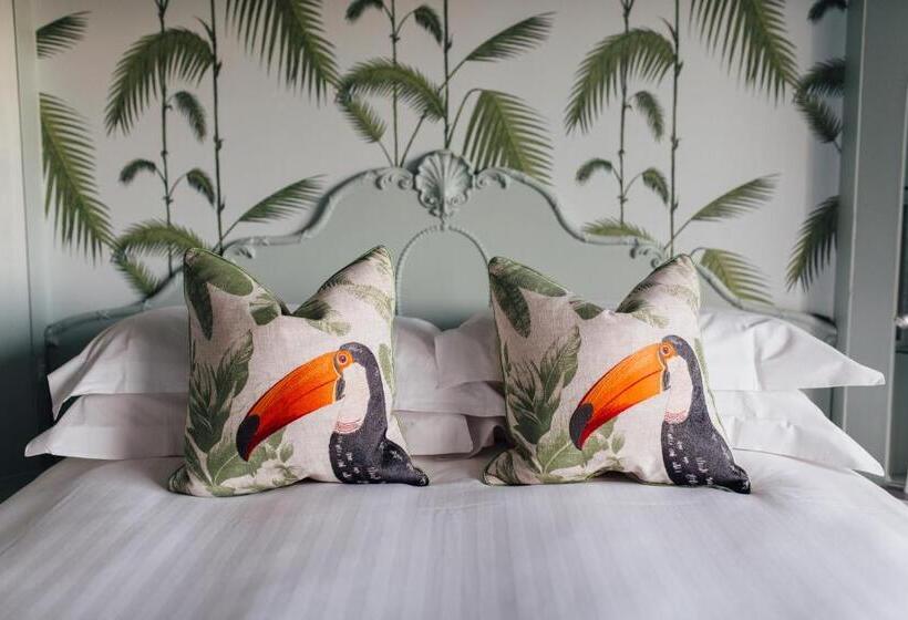 Пансион Cairn Bay Lodge