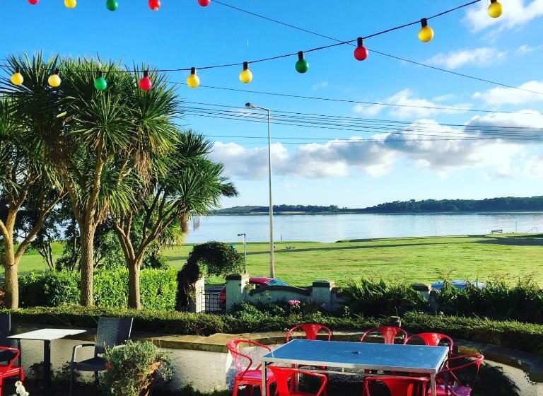 Пансион Cairn Bay Lodge