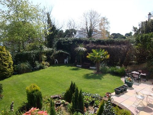 פנסיון Cloudlands - Guest House