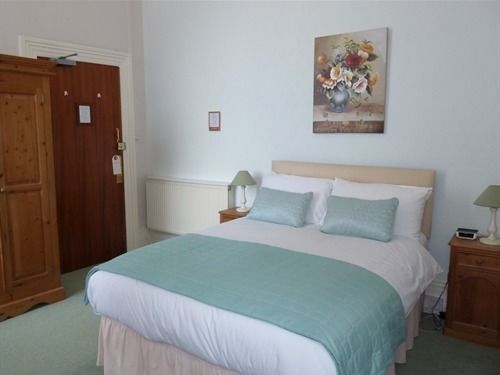 פנסיון Cloudlands - Guest House