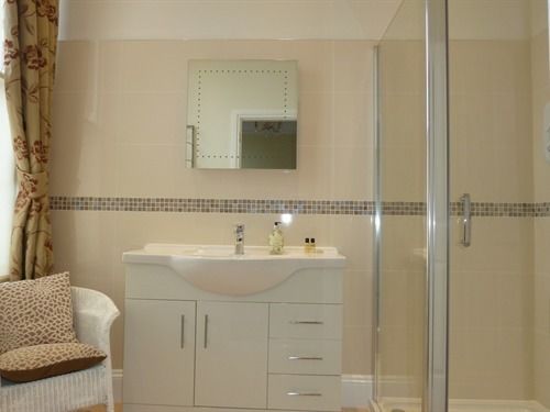 פנסיון Cloudlands - Guest House