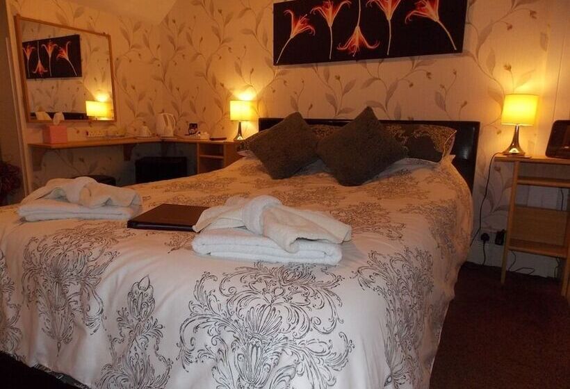 پانسیون Easton Court Guest House