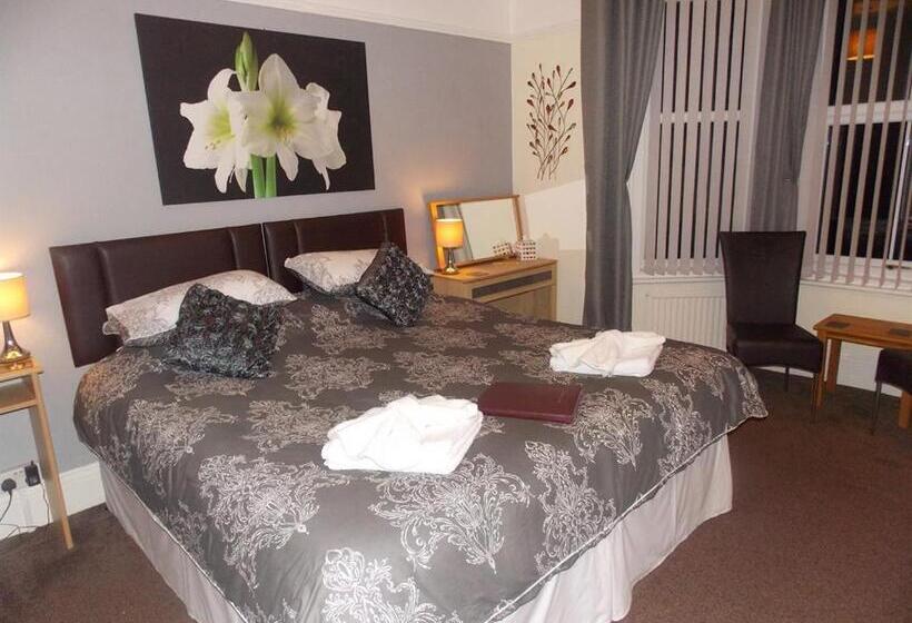 پانسیون Easton Court Guest House