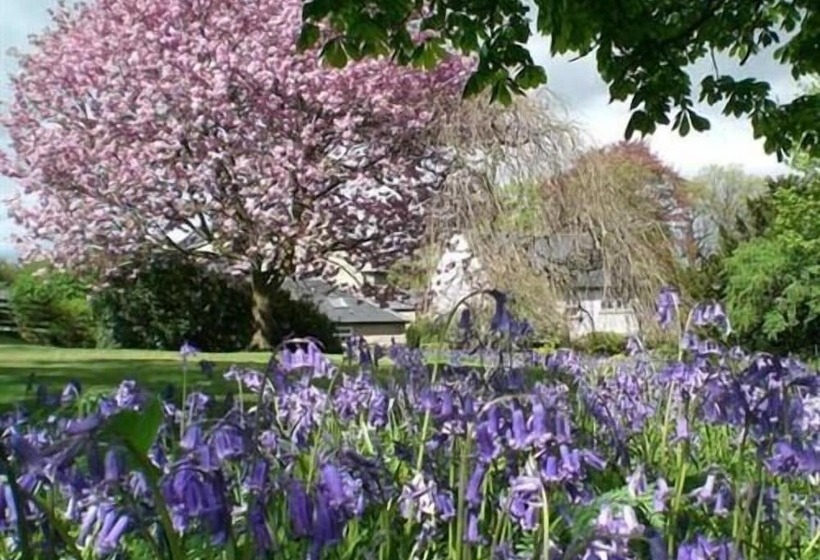 بنسيون Hedgefield House