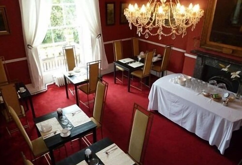 بنسيون Hedgefield House