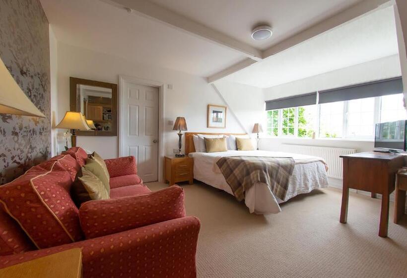 פנסיון Higher Faugan Parc