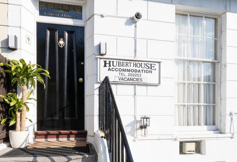 Пансион Hubert House