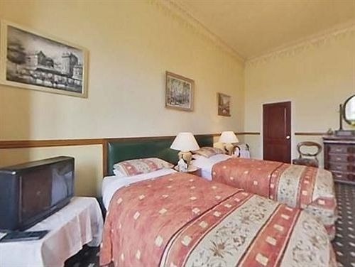 膳宿费 Langley Bank Guest House