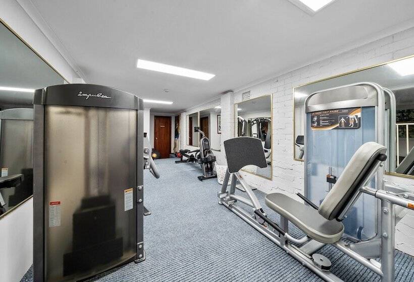 פנסיון Oasis Inn Ulladulla