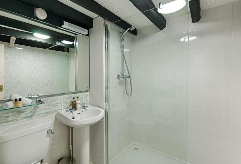 פנסיון Potters Mooring