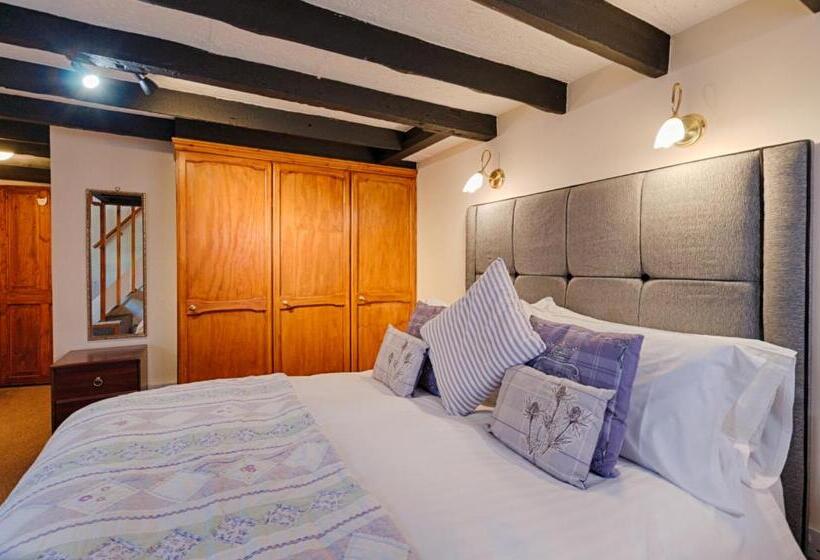 ペンション Potters Mooring