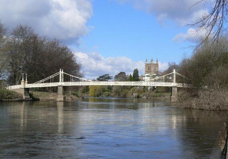 بنسيون Somerville House