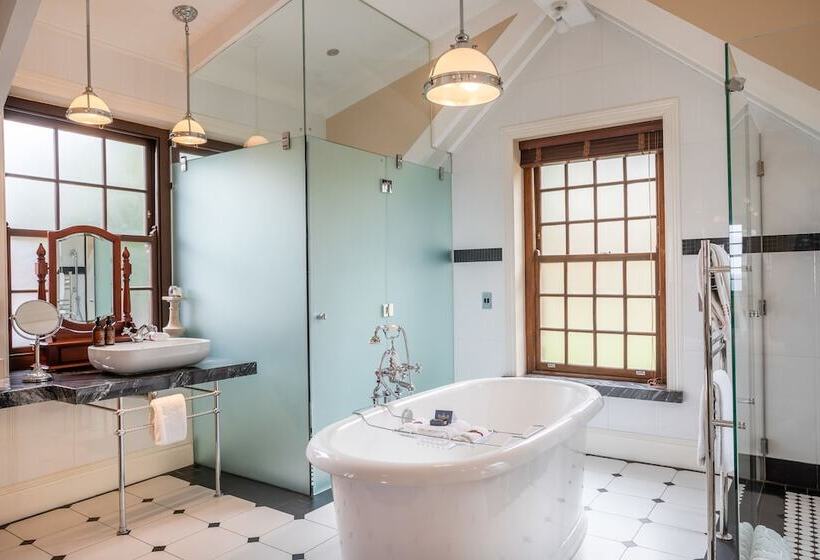 펜션 St James Guesthouses