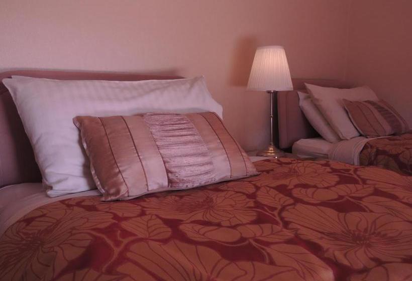 膳宿费 Surrone House