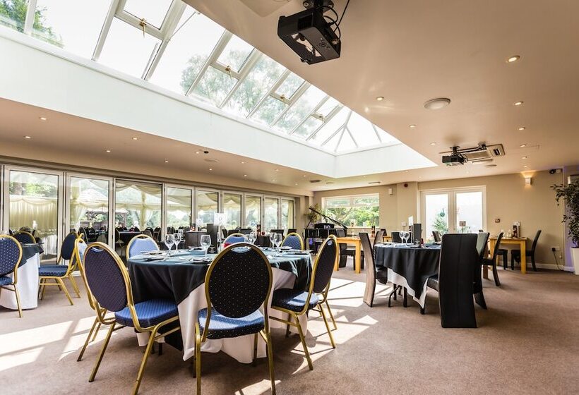 膳宿费 The Limes Country Lodge Hotel & Admiral Restaurant