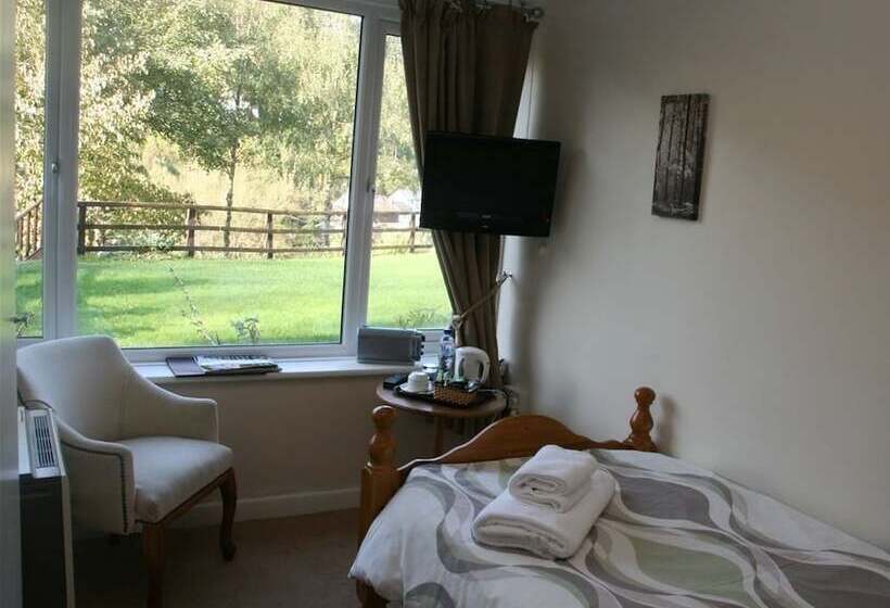 ペンション The Royal Lodge