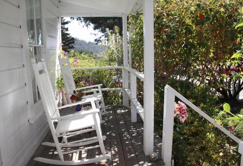 Seagull Inn Bed & Breakfast