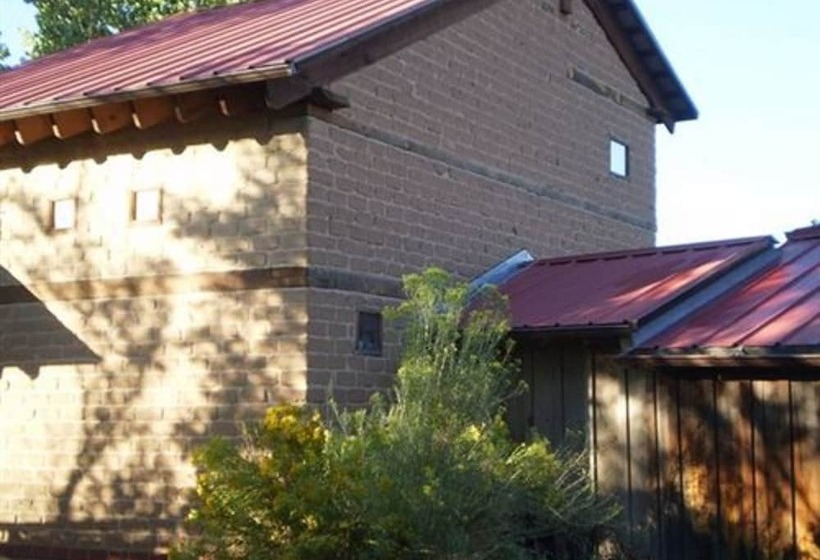 Silver River Adobe Inn Bed And Breakfast