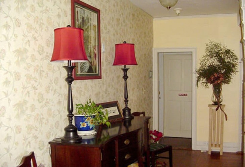 Stephen Clay Homestead Bed And Breakfast