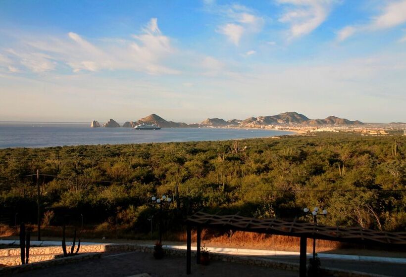 Sunrock Hotel and Suites