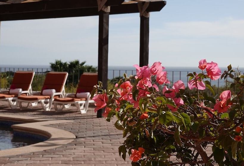 Sunrock Hotel and Suites