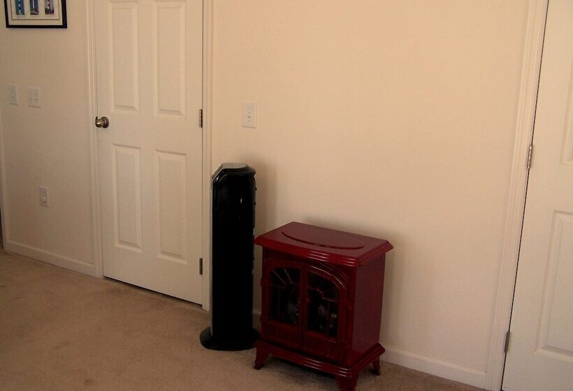 The Baywood Bed & Breakfast