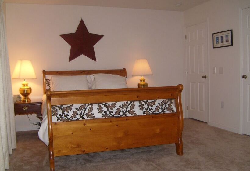 The Baywood Bed & Breakfast