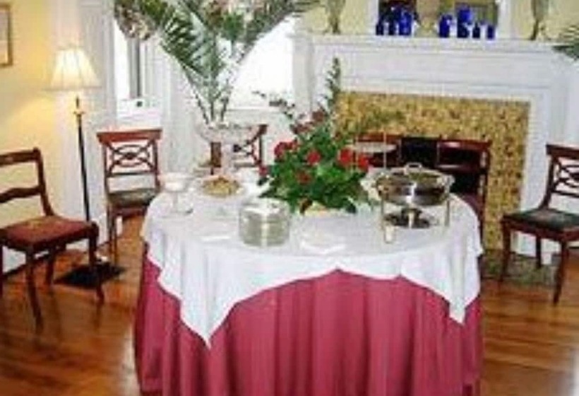 The Bennett House Bed & Breakfast